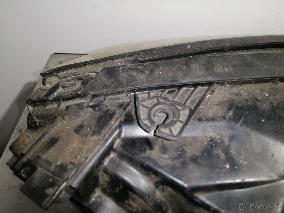 kia sorento predne svetlo ľave - 5