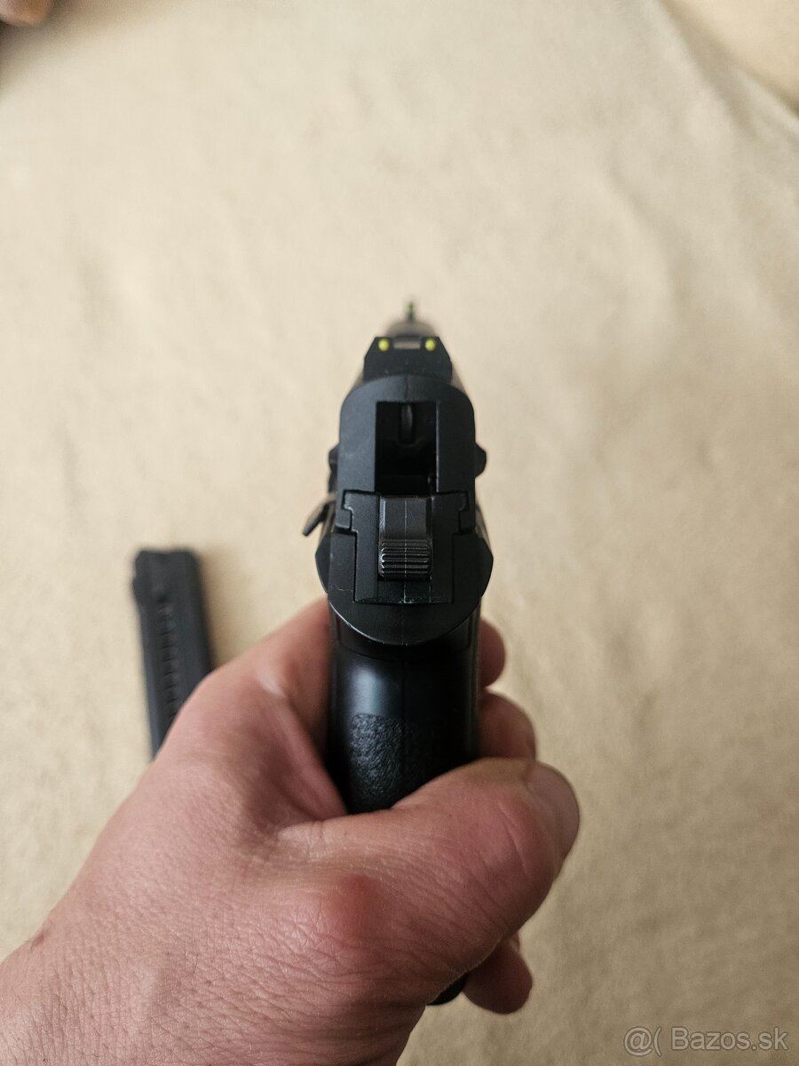 Sig sauer mosguito - 5