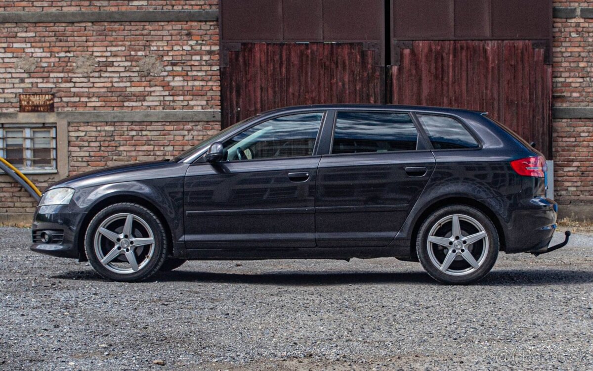 Audi A3 1.6 TDI Ambiente - 5
