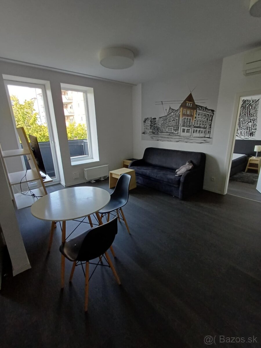 Na predaj 2 izb. byt, ul. Zilinska, Bratislava - Staré Mesto - 5