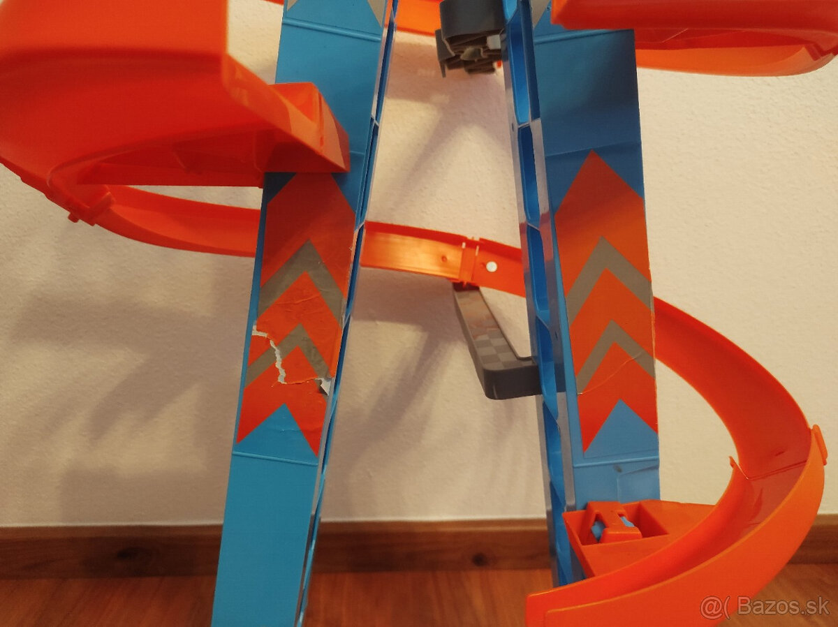 Hot wheels autodráha Turbo Boost GJM76 + garáž - 5