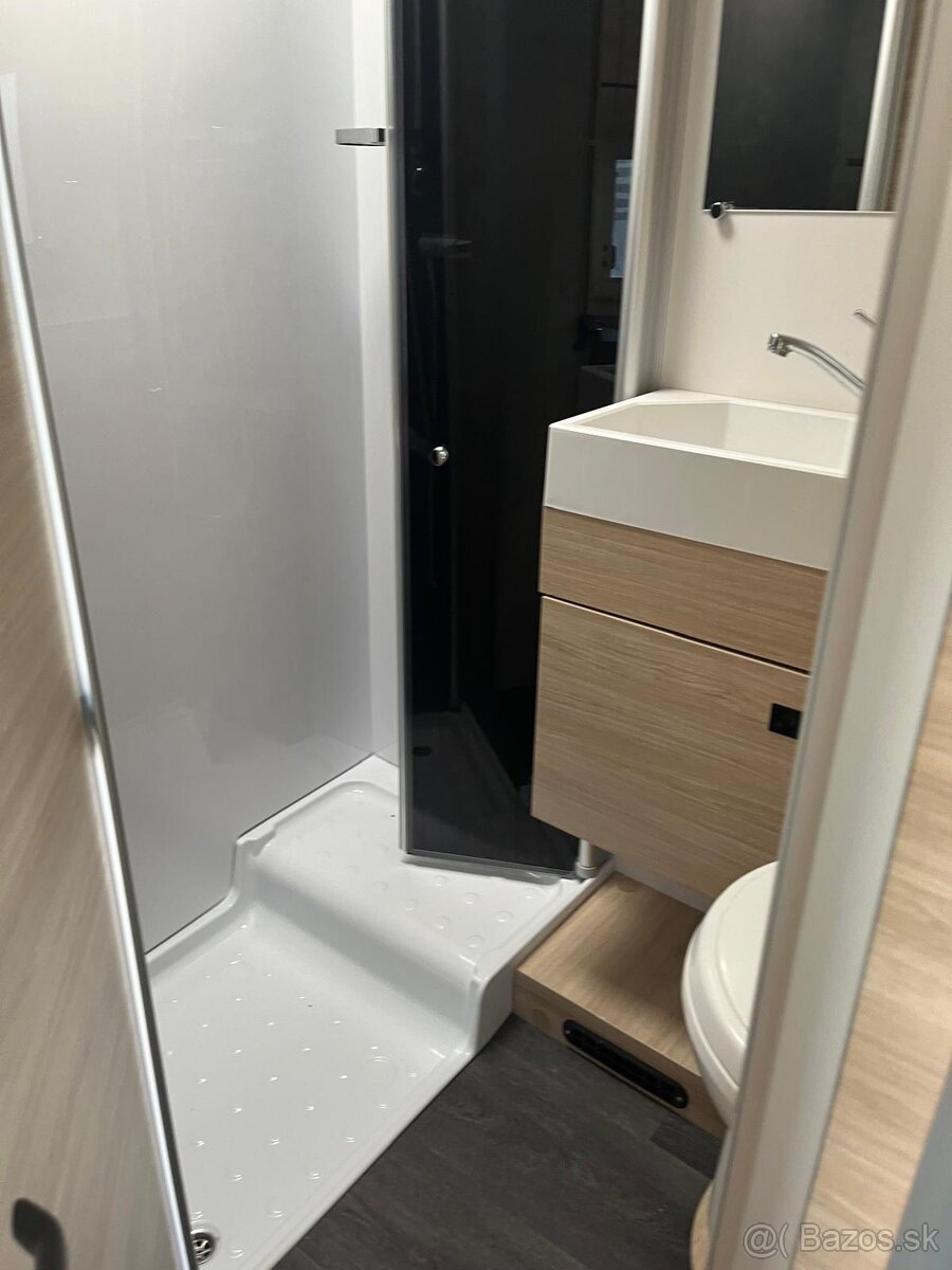 Autokaravan Chausson C656 - 5