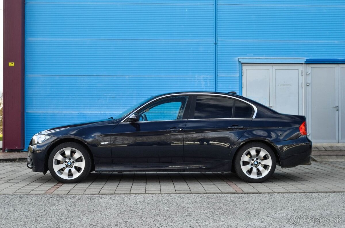 BMW E90 Rad 3 325i A/T - 5