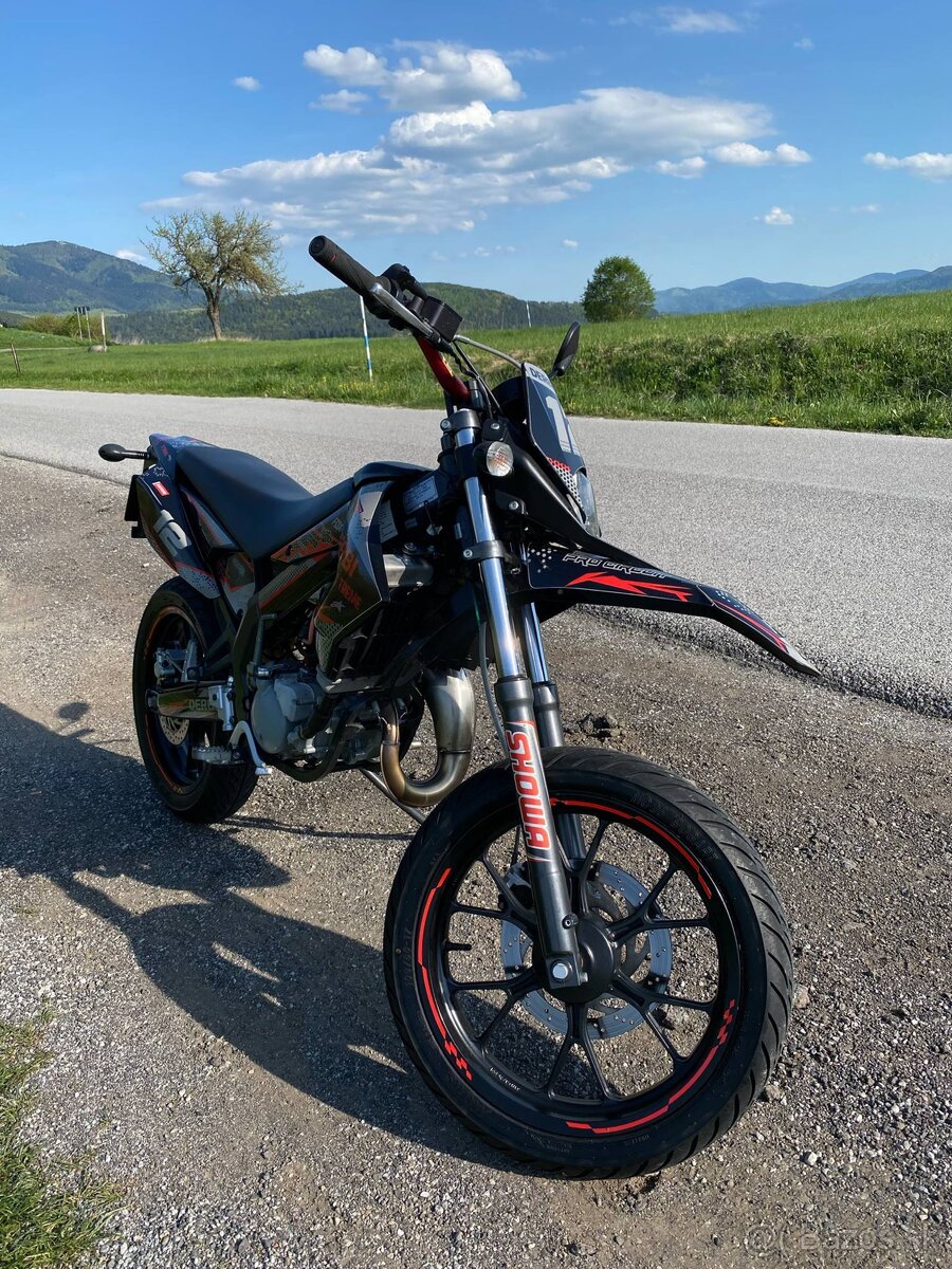 Derbi senda