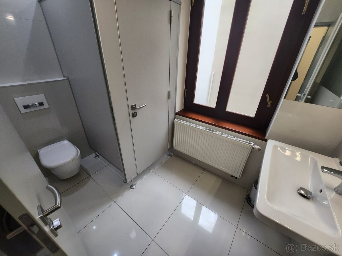 Prenájom kancelárie, Žilina - Staré mesto, Cena: 700€/ - 5