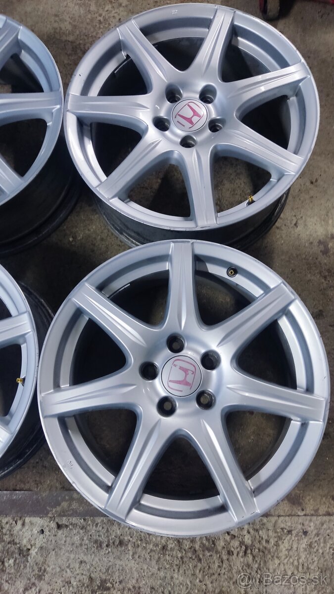 Predam disky R18 Civic type R FN2 8gen - 5