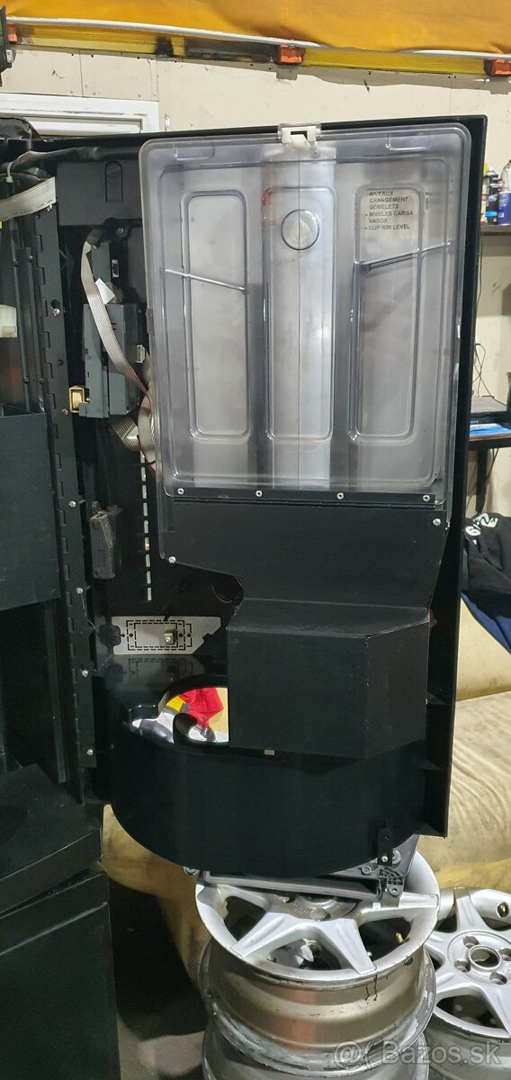 Kávomat Rheavendors XM180H5 - 5