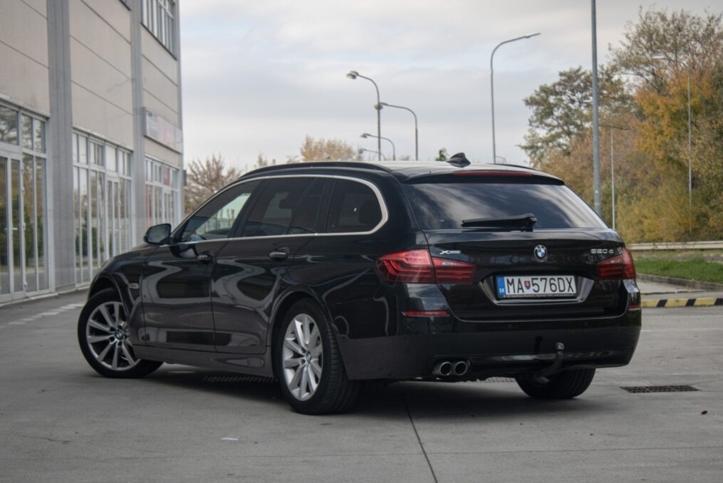 BMW Rad 5 Touring 520d xDrive 140 kW - 5