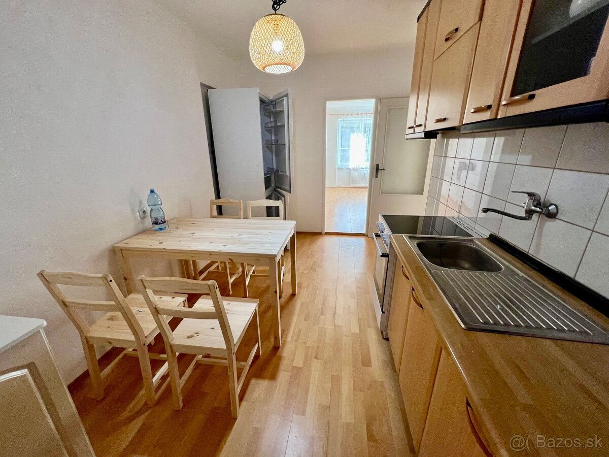 Prenájom 2izb bytu - 5