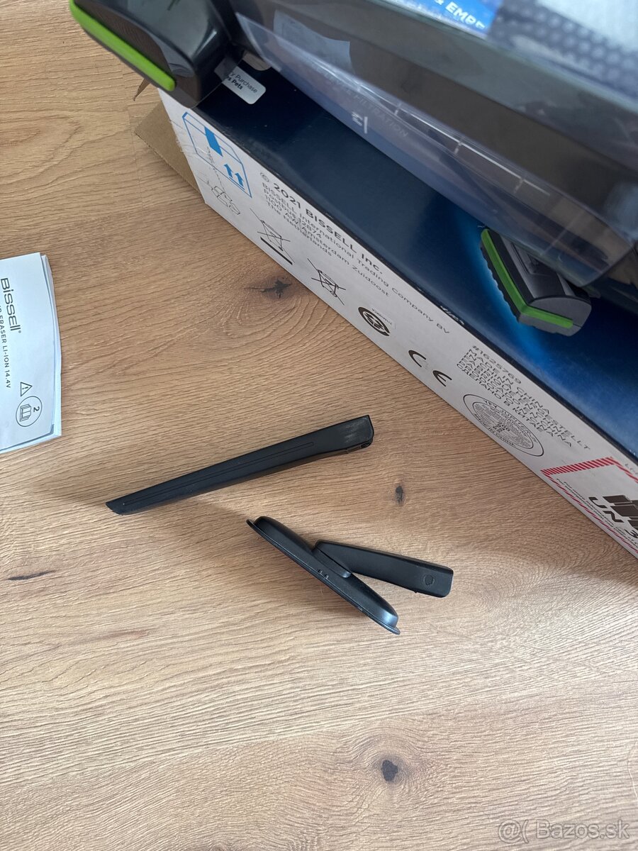 Ručný vysávač Bissell Pet Hair Eraser 2278N - 5