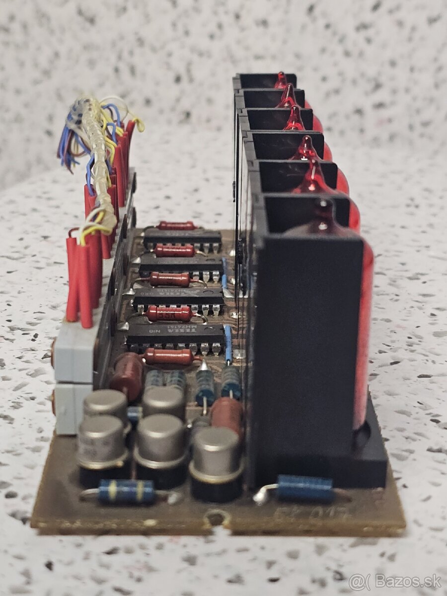 5x 1080T + znakovka 》TESLA NIXIE DIGITRON - 5