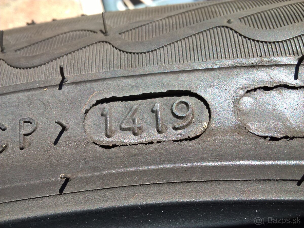 2+2 ks ZIMNÉ 205/55 R16 91H dezén cca 7 mm - UŽ OD 90-€/sada - 5