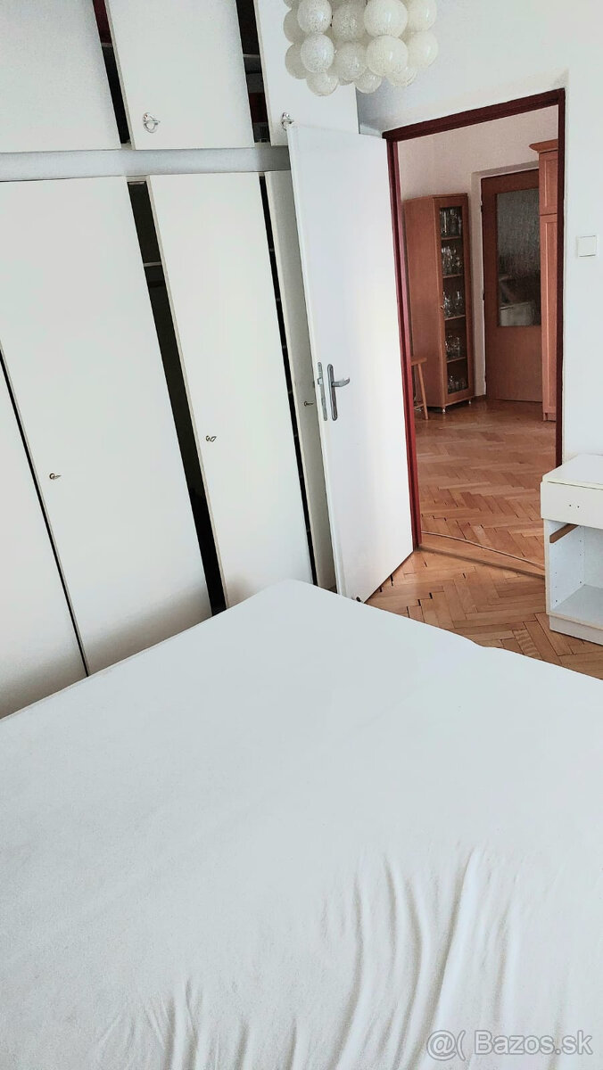 Predám 3 izbový byt s 2 balkónmi - 5