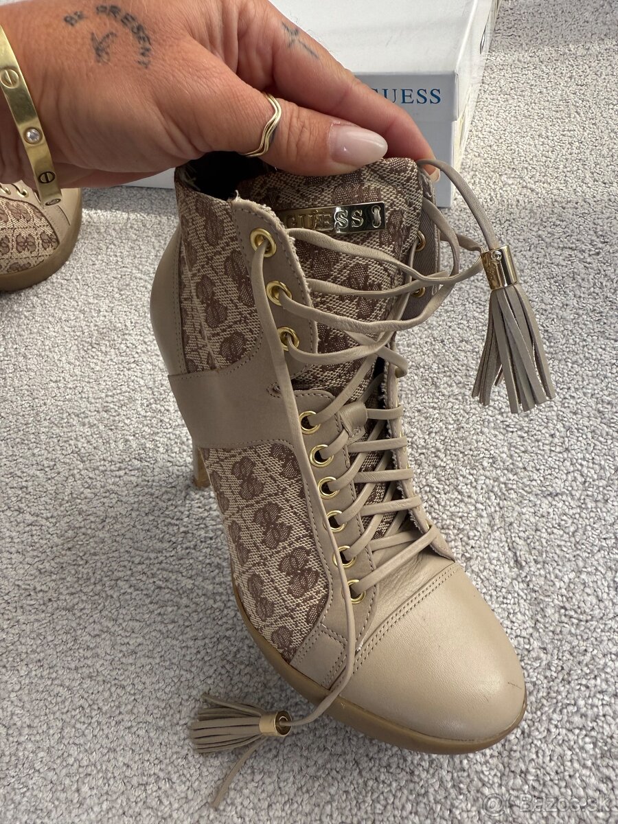 Guess poločižmy veľmi.37 - 5