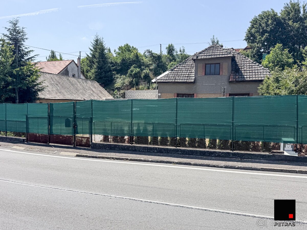 RODINNÝ DOM S PROJEKTOM A STAVEBNÝM POVOLENÍM - 5