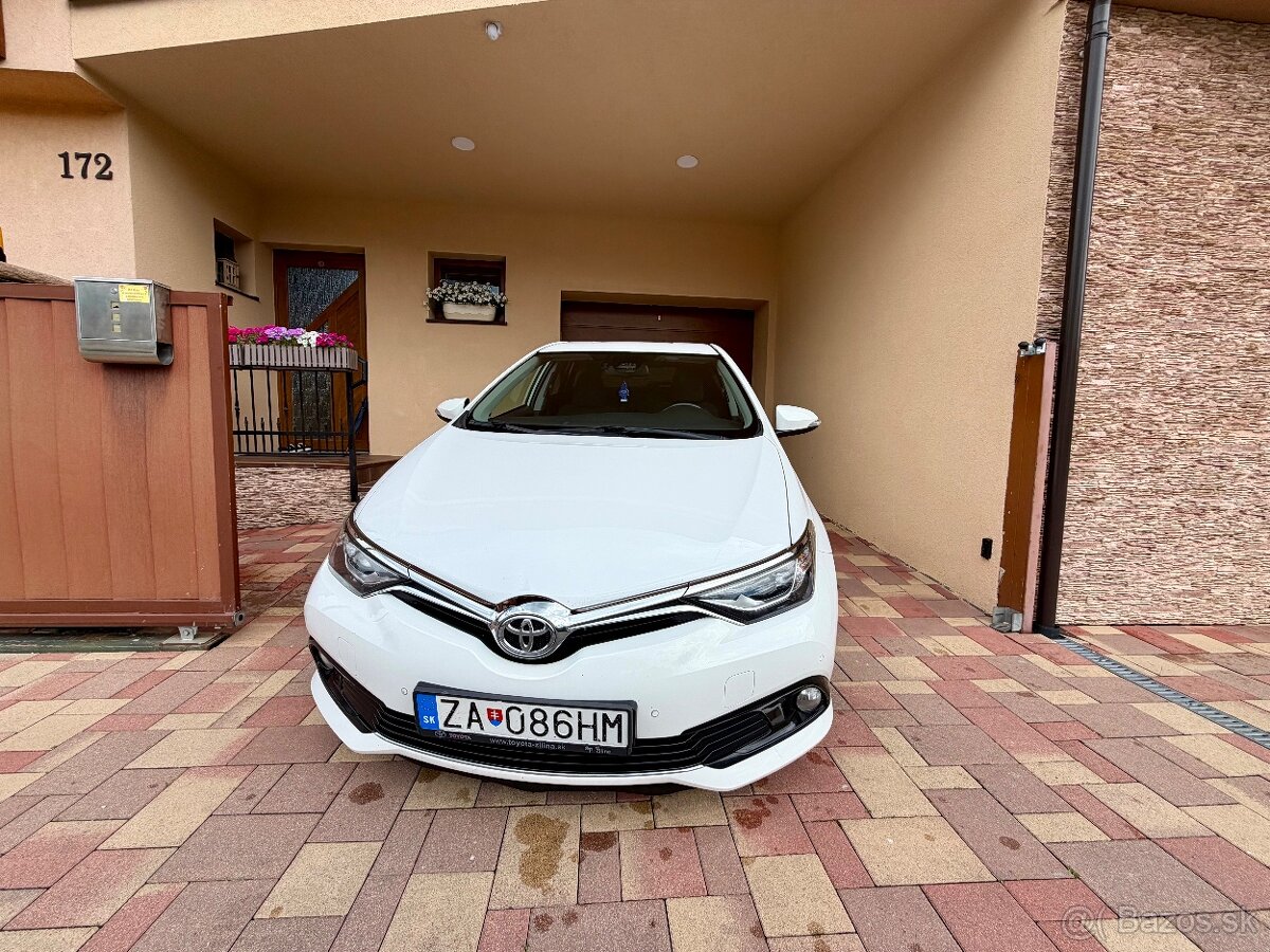 Toyota Auris 1.6 benzín 97kW Active Trend Plus - 5