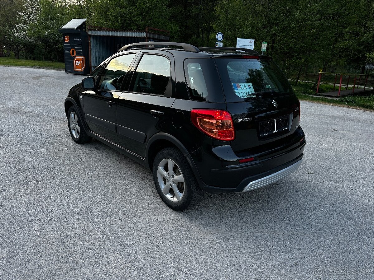 Suzuki SX4 1.6 Urban Line S pohonom 4x4 Swift yeti tiguan