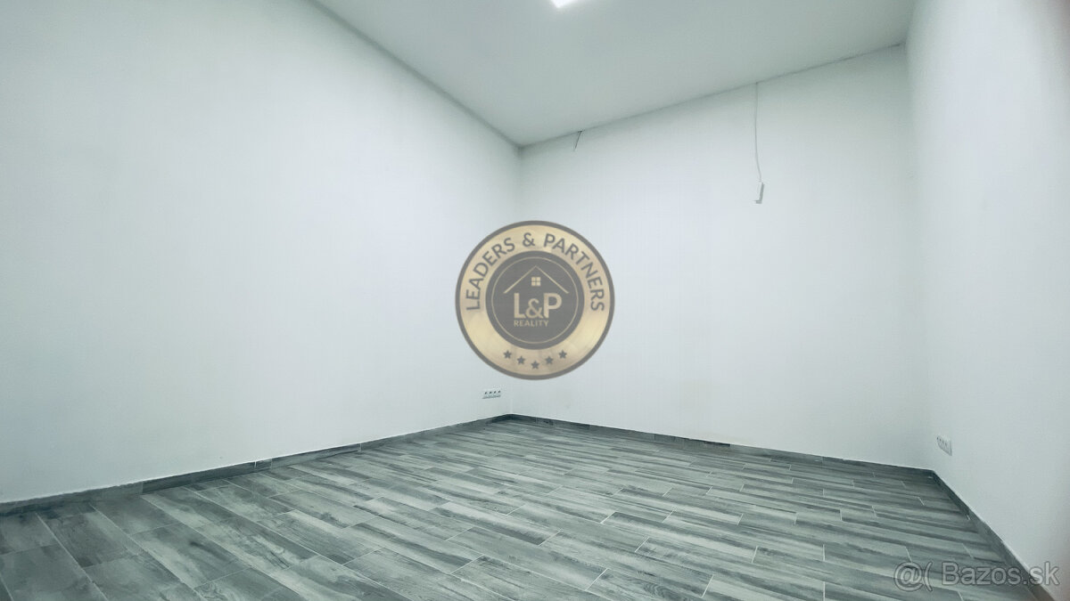 PRENÁJOM obchodných priestorov v Sabinove - 5