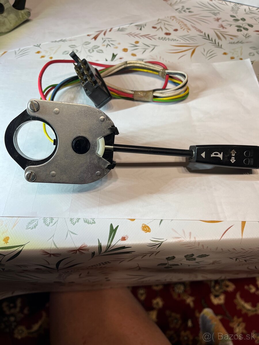 Prepínač smeroviek Škoda 120…… - 5