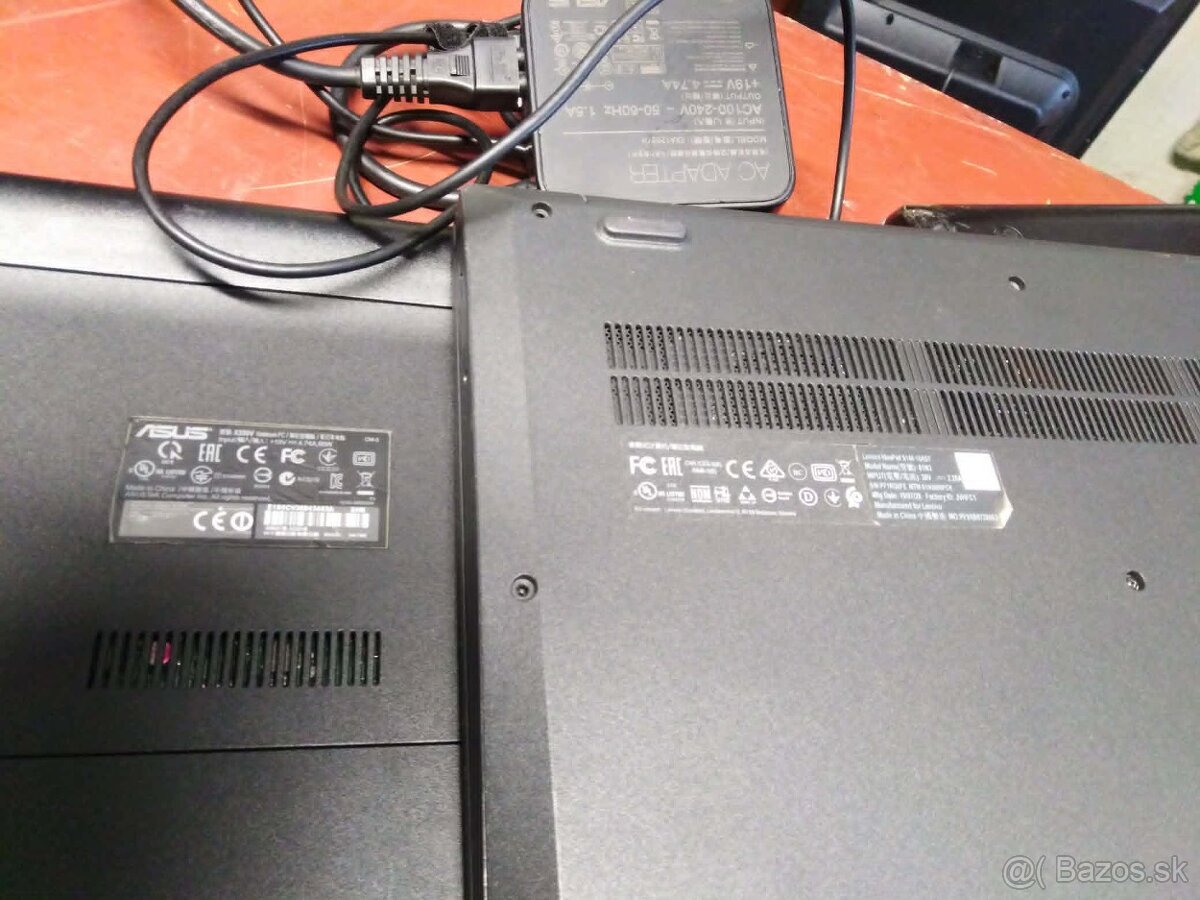 noteboky na nahradne diely - 5