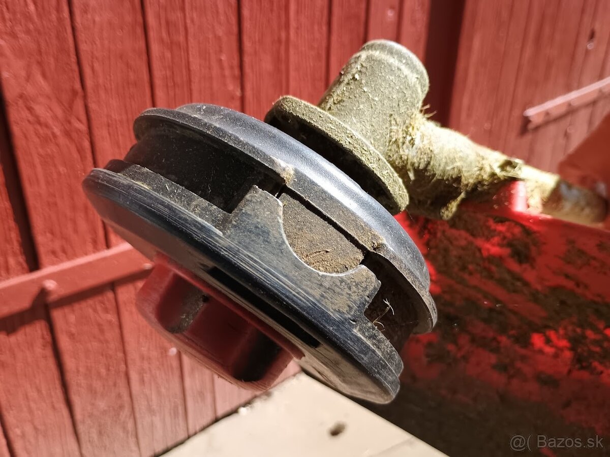 Krovinorez HECHT 1235 BTS - 5