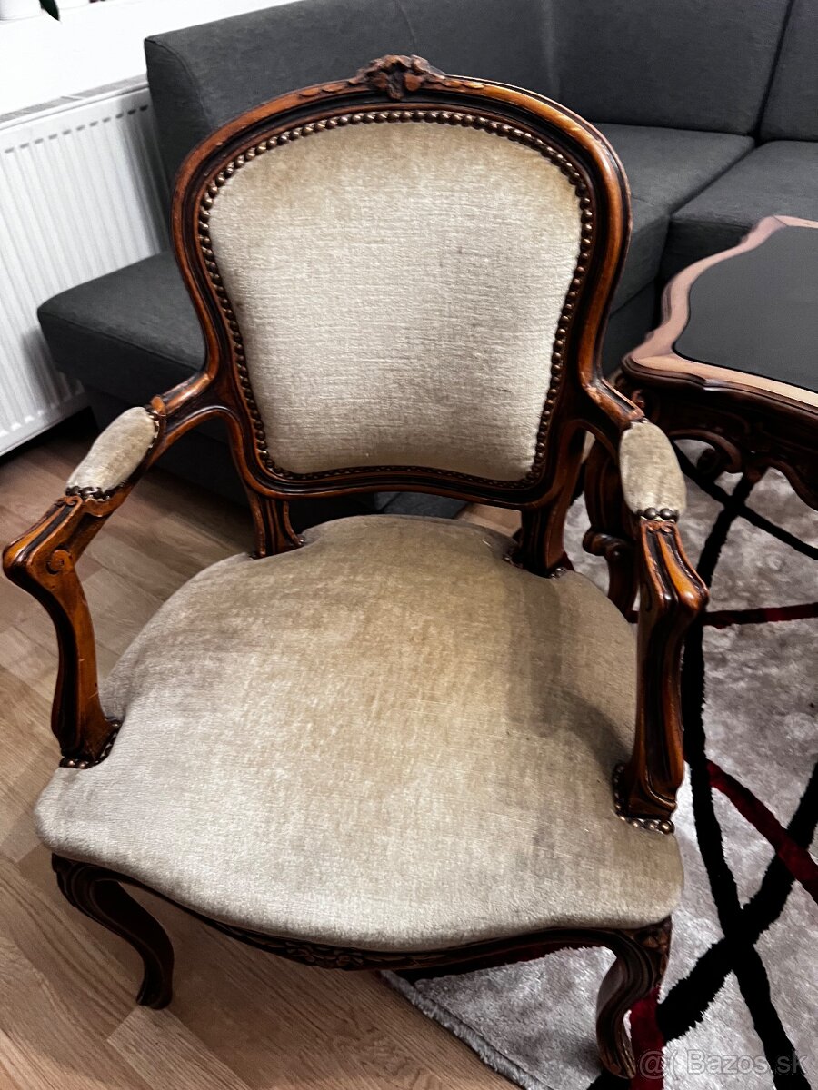 Starozitny stôl a stolicky - 5