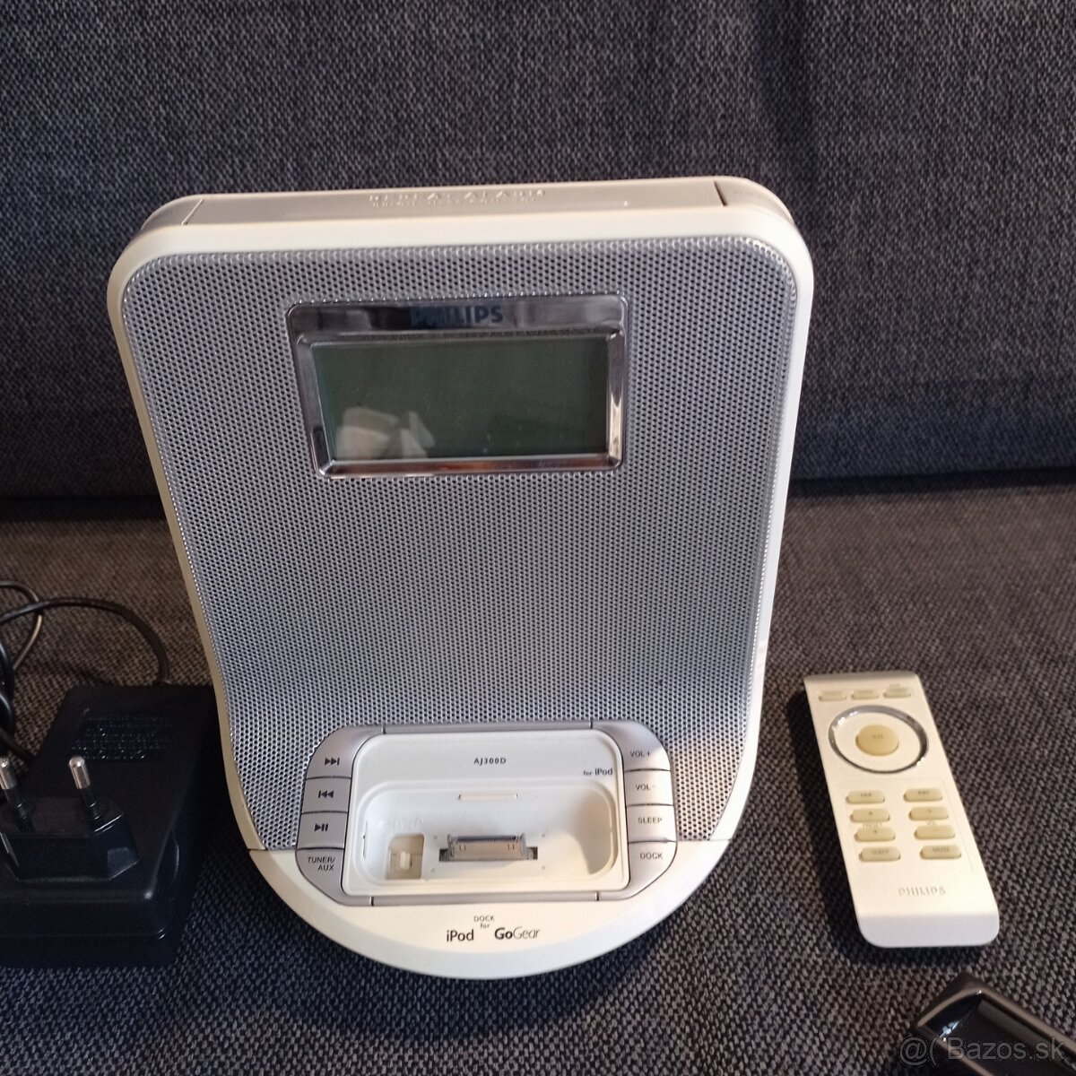 RADIOBUDIK s DOKOM pre iPOD Philips AJ300D/12 - 5