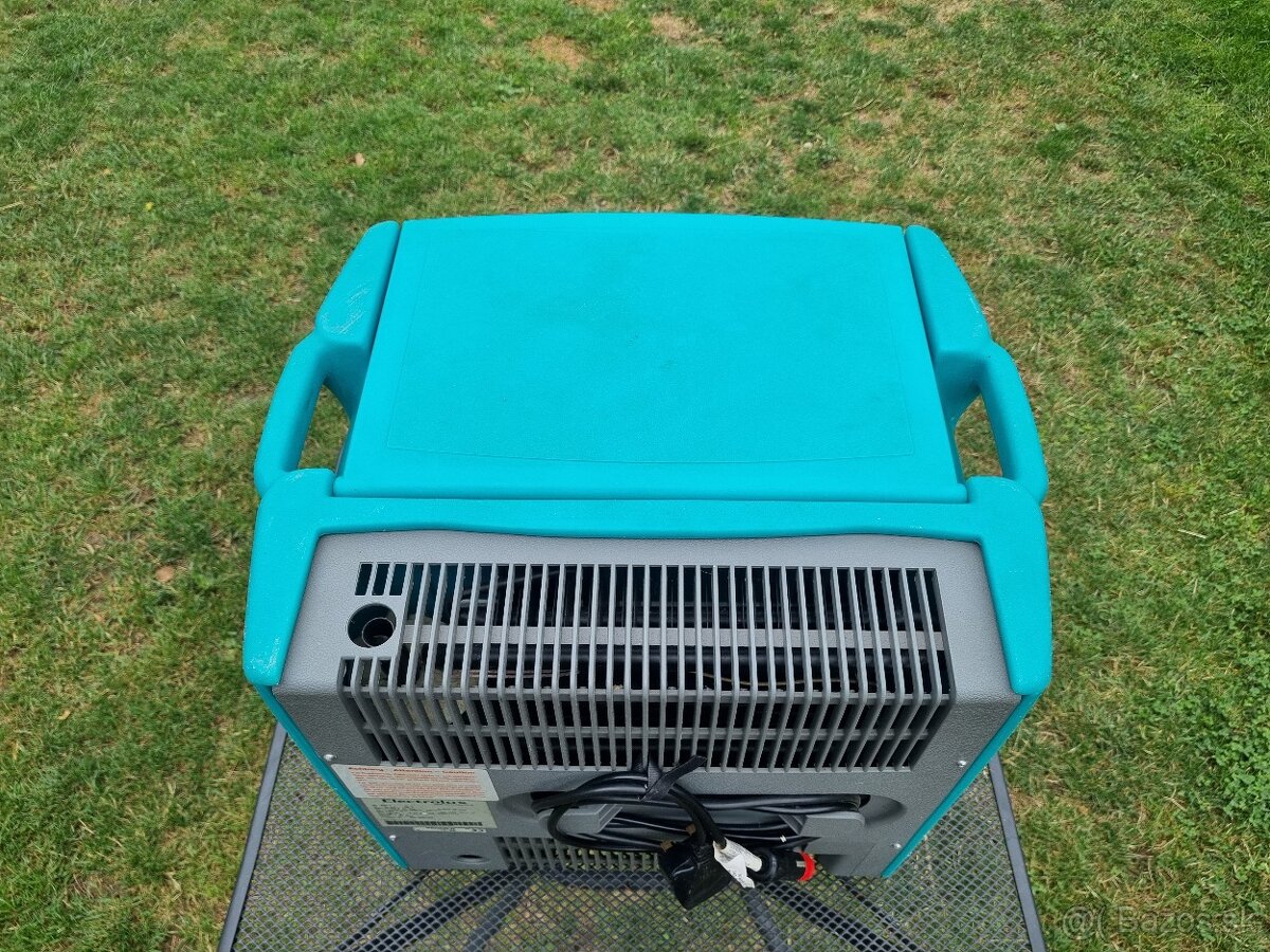 Predám absorpčnú chladničku Electrolux - 5