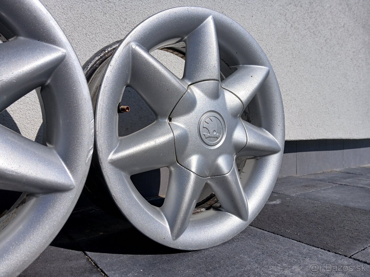 Felicia 4x100 R13 - 5