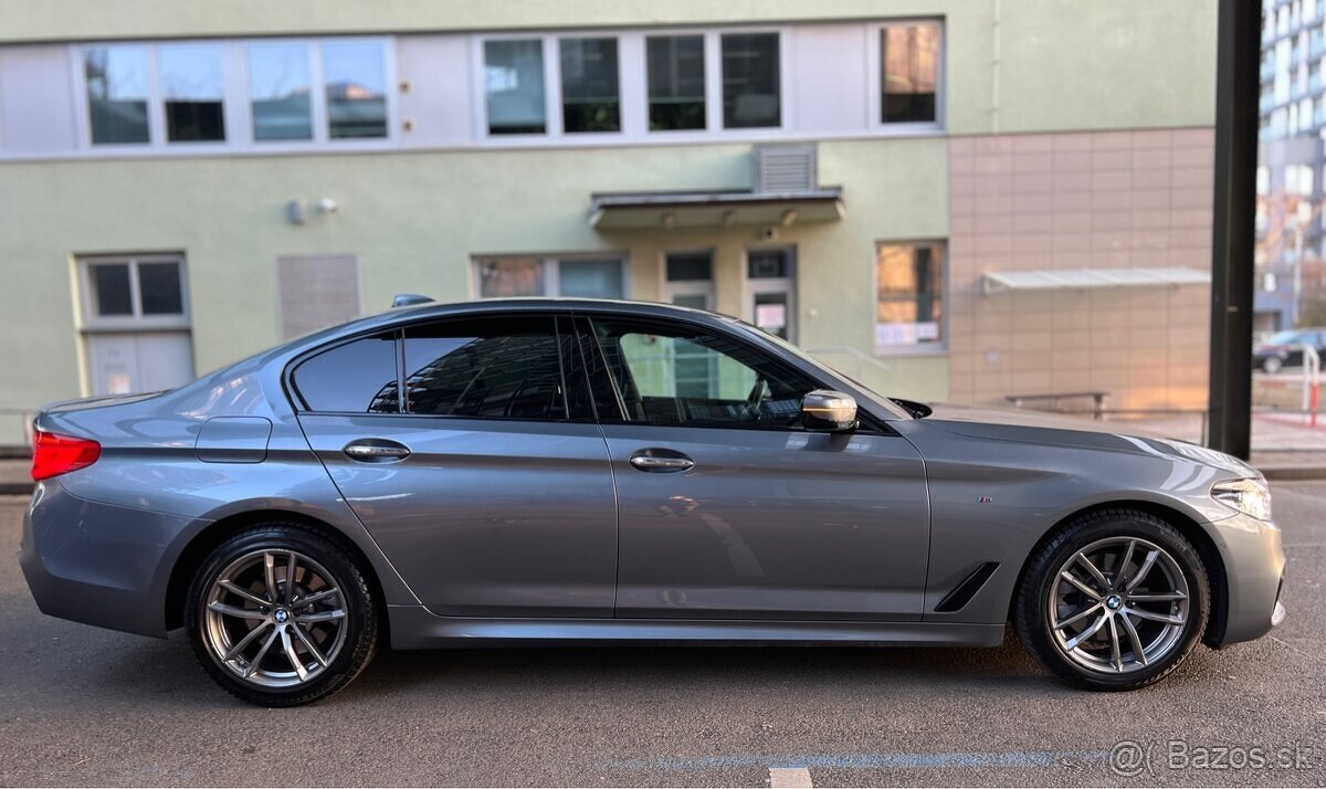 Bmw 5 G30 XDrive,,ČR,automat,M Paket,4x4 520d - 5