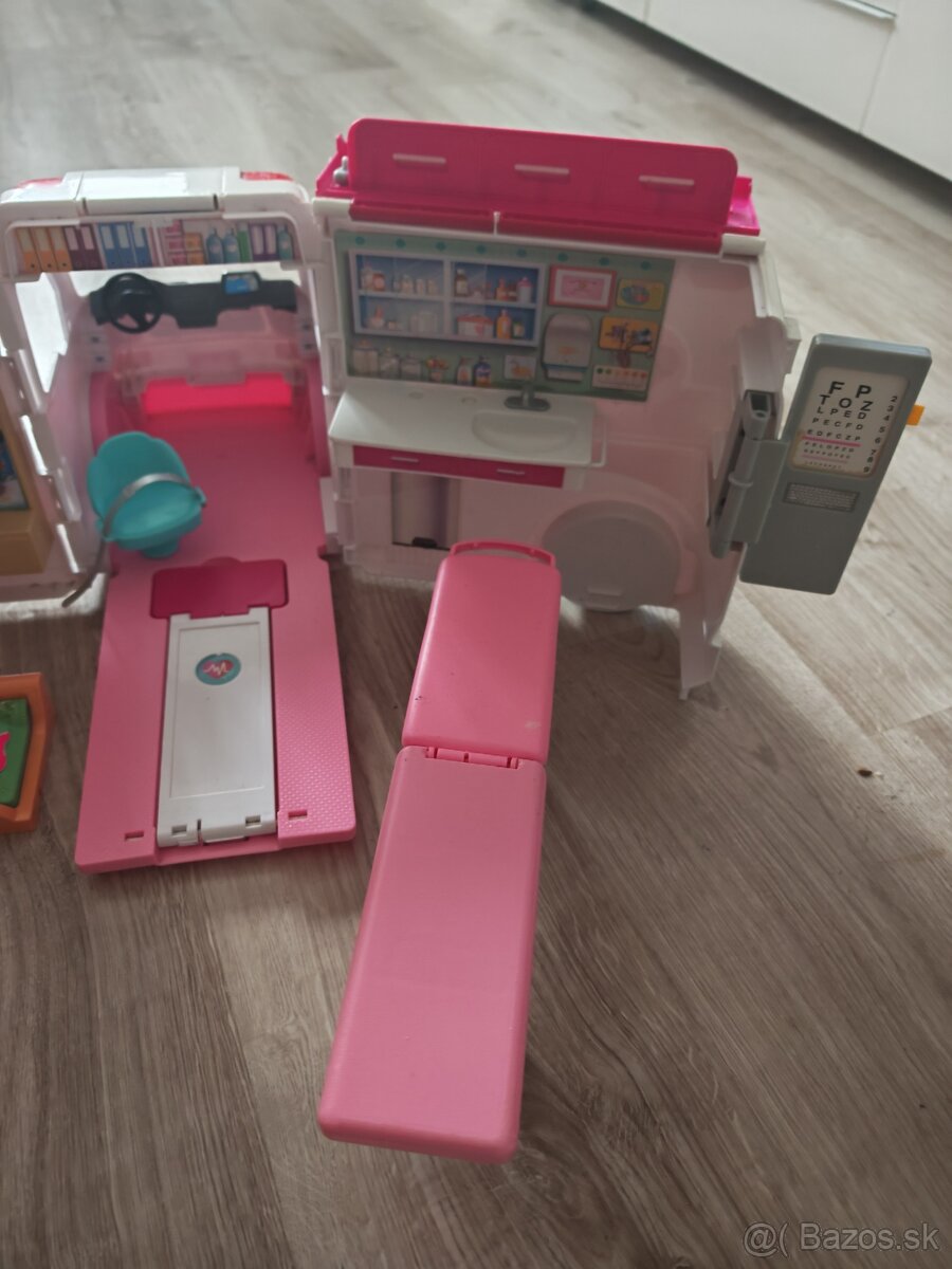 Barbie sanitka - 5