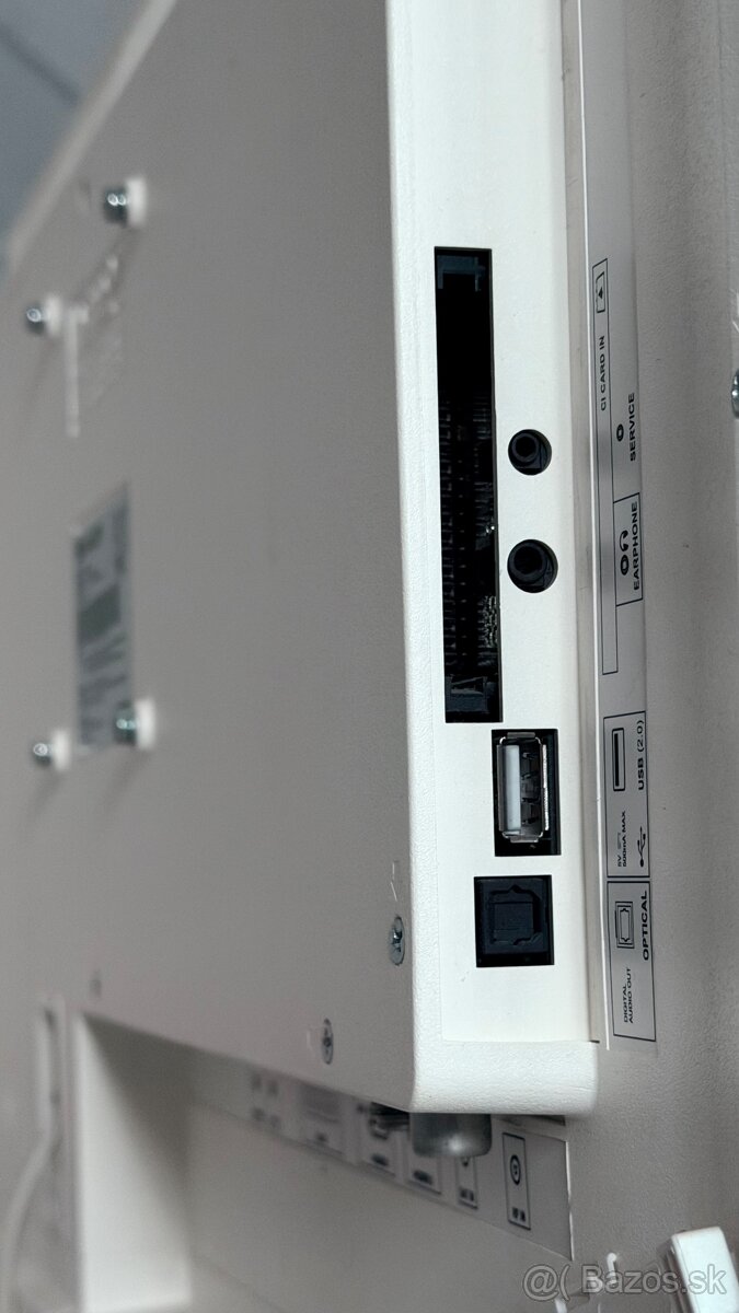 SHARP LED televízor 60cm uhlopriečka - BIELY - 5