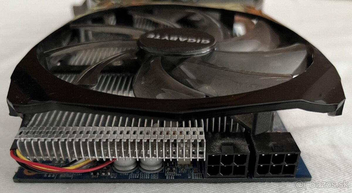 GIGABYTE N56GOC-1GI - 5