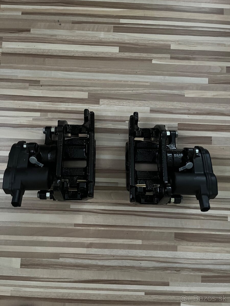 Strmene zadné Audi a4b8 - 5