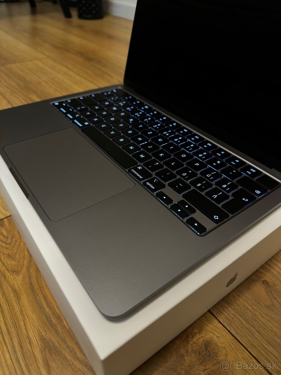 MacBook Air M2 13” - 5