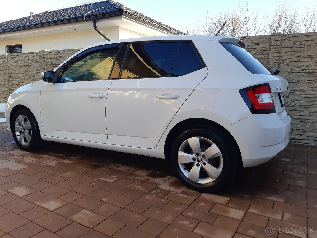 Škoda Fabia - 5