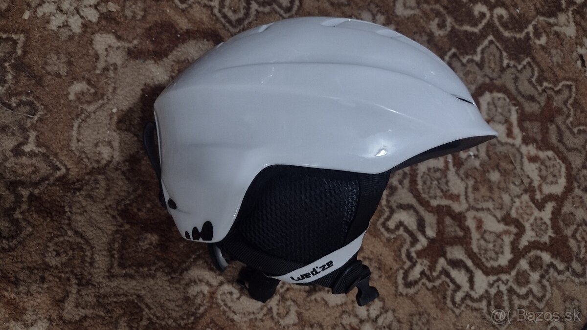 Snowboardové topánky v. 37, púzdro a prilba - 5