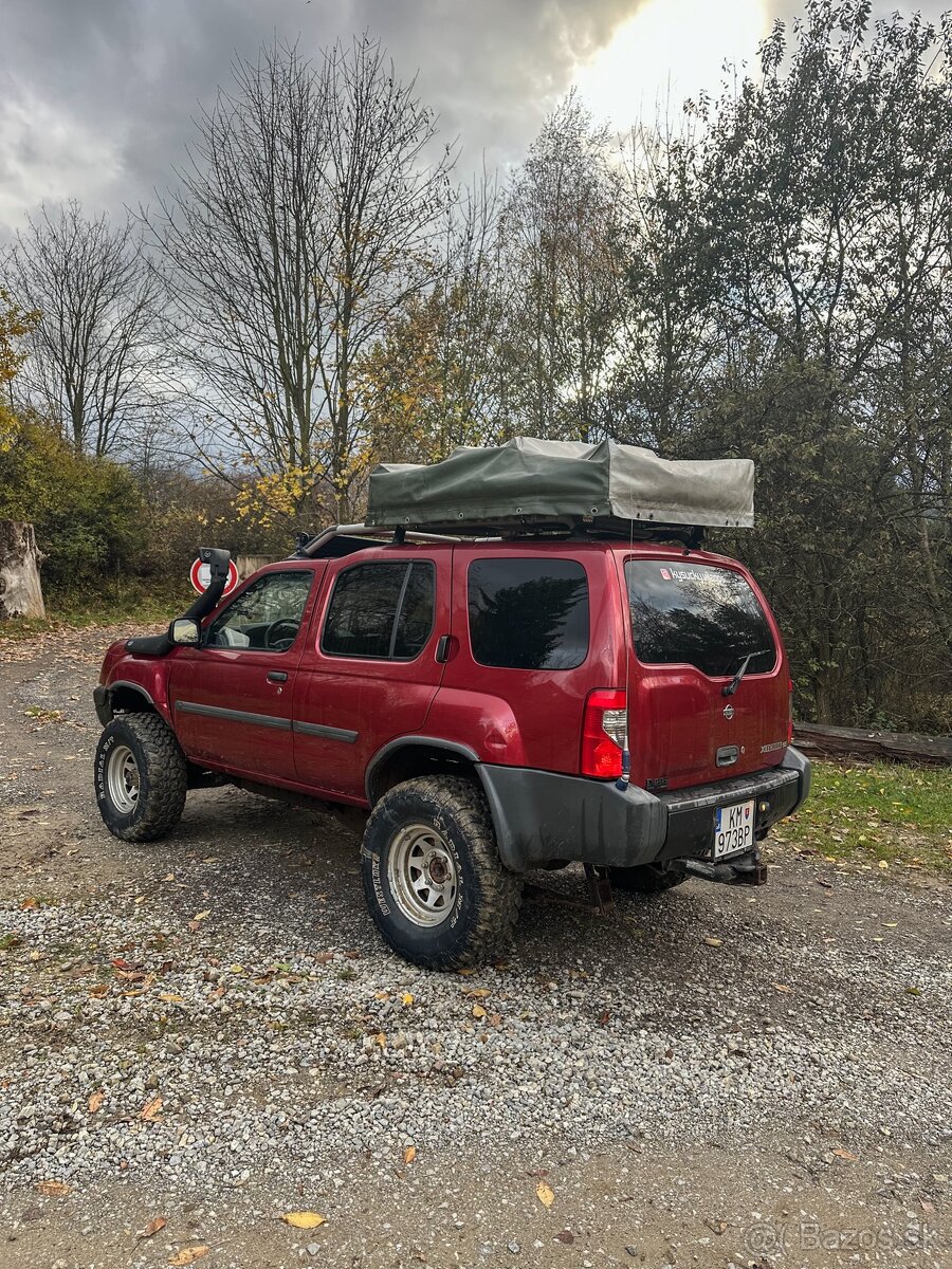 NISSAN XTERRA 3,3benzín V6 - 5