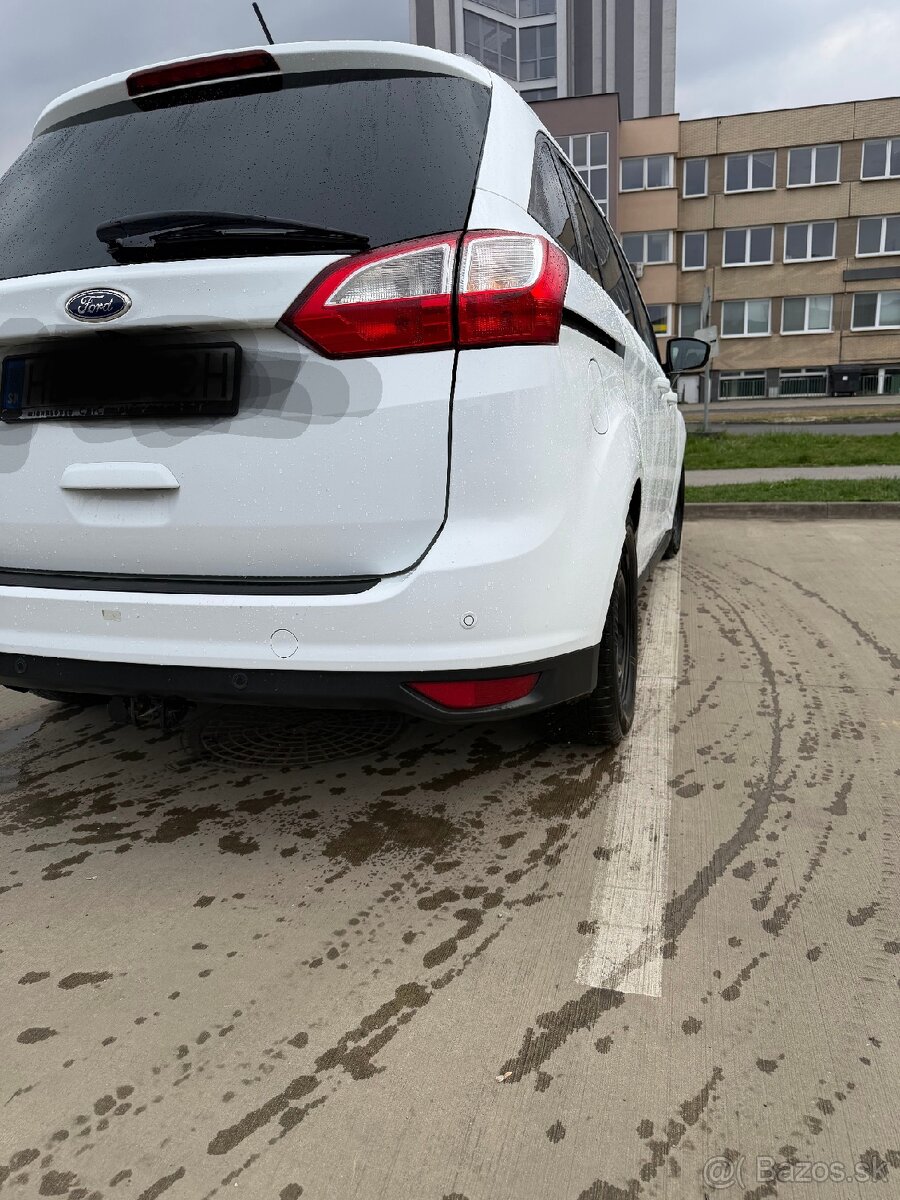 Ford Grand C max - 5