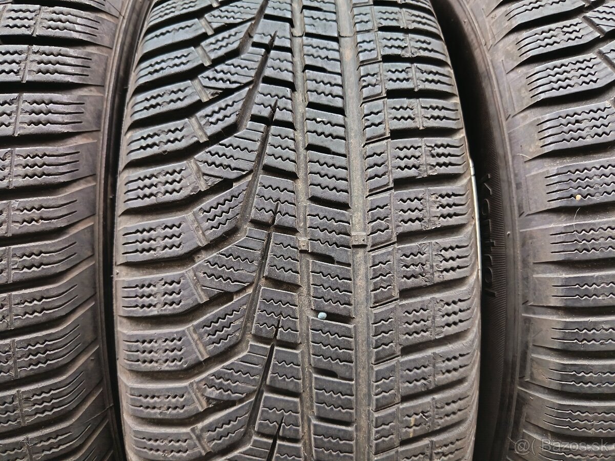 zimne pneu Hankook 215/65 R17 - 5