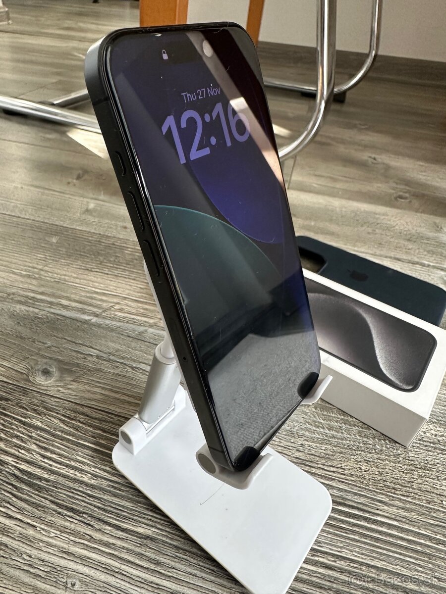 iPhone 15 Pro 258 GB - top stav - 5