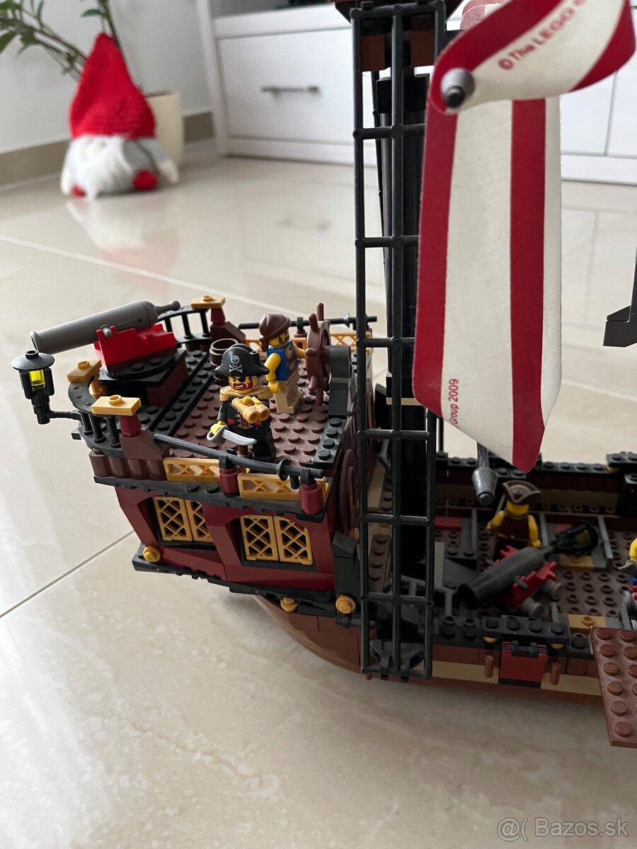 LEGO pirátska loď - 5