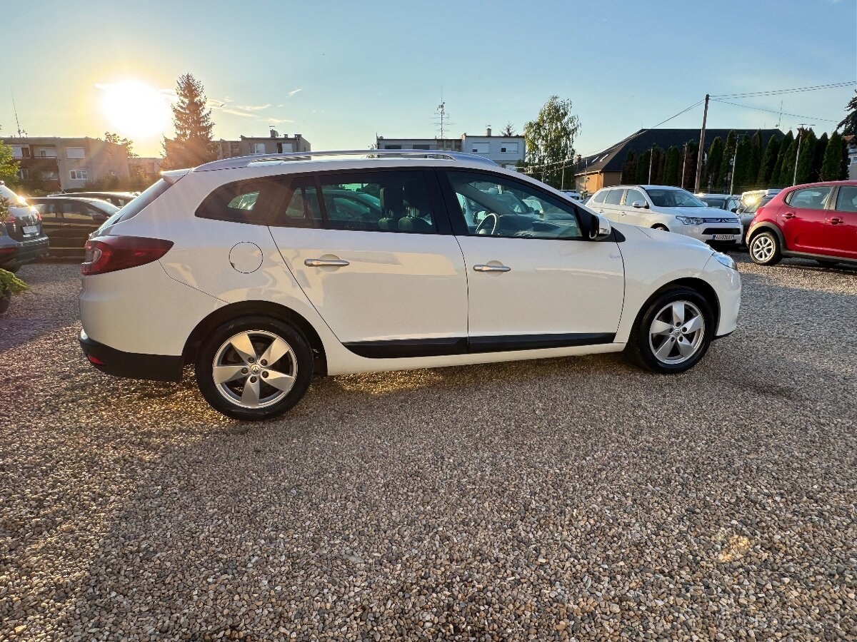 Renault Mégane Combi - 5
