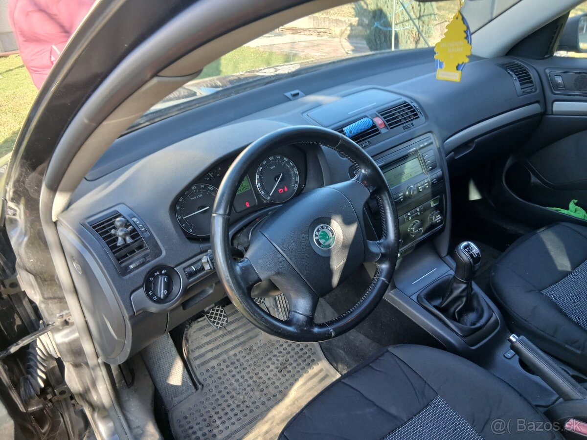 Škoda Octavia 2 - 5