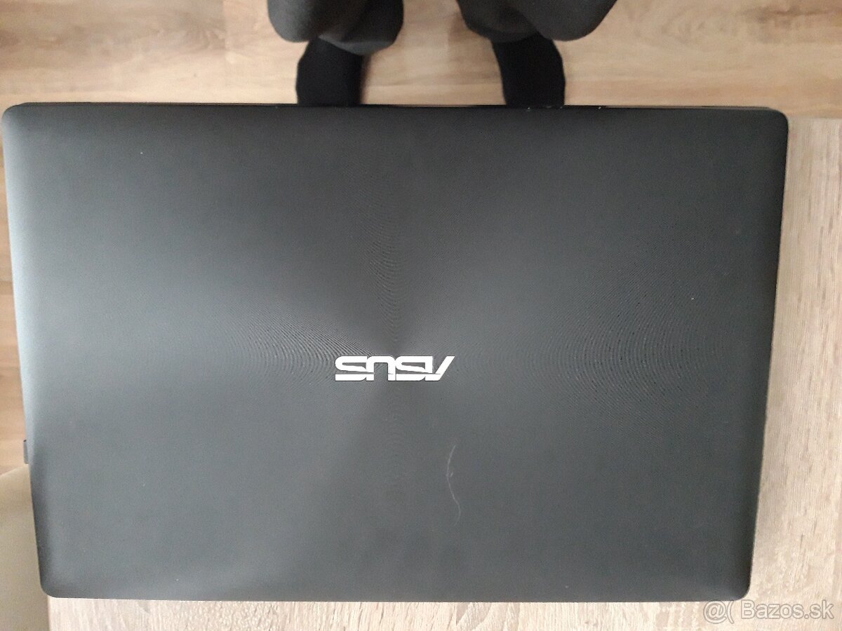 ASUS F533 - 5