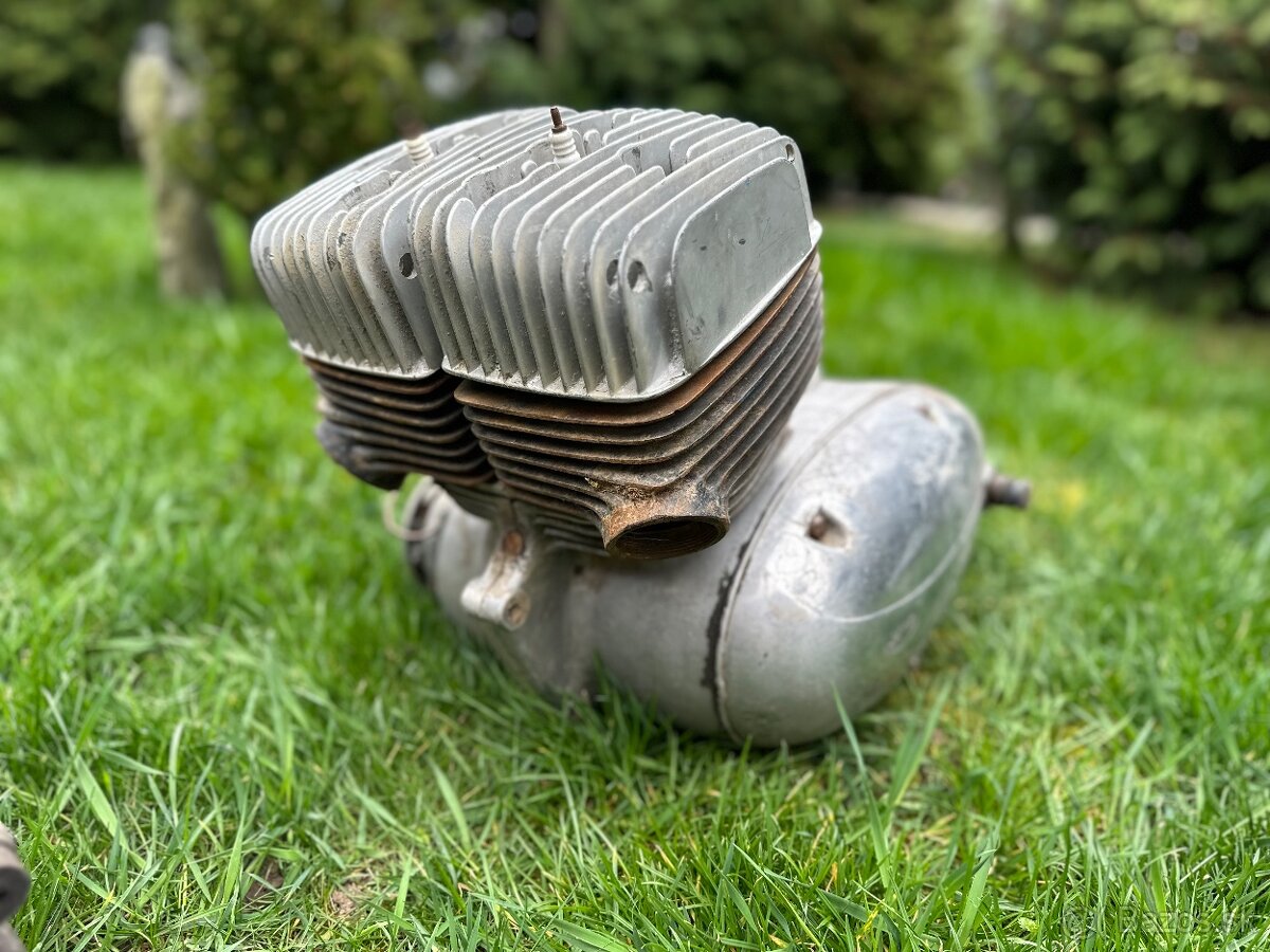 JAWA 350 / 360 motory - 5