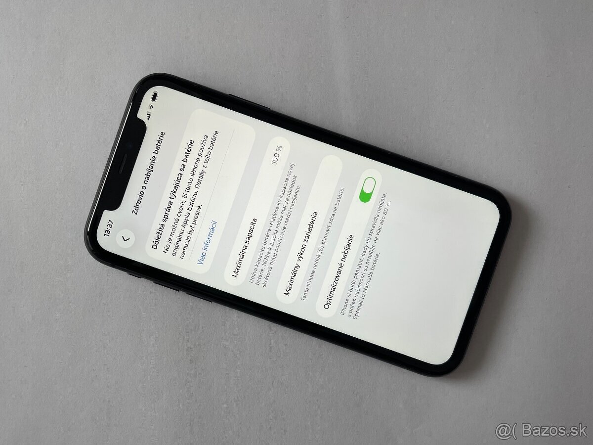 2x iPhone 11 black 128GB - 5