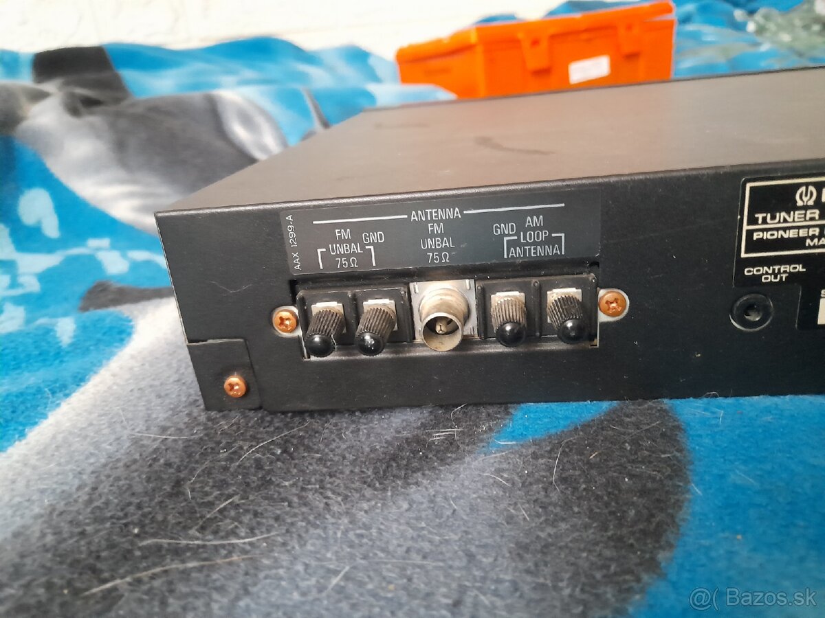 Pioneer tuner - 5