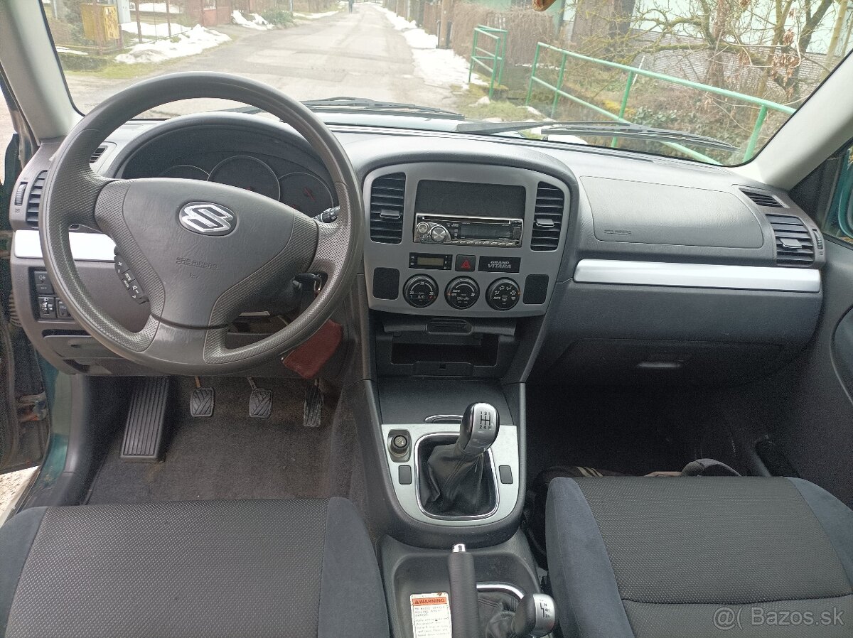 Suzuki Grand Vitara 2.0 td 4x4 - 5