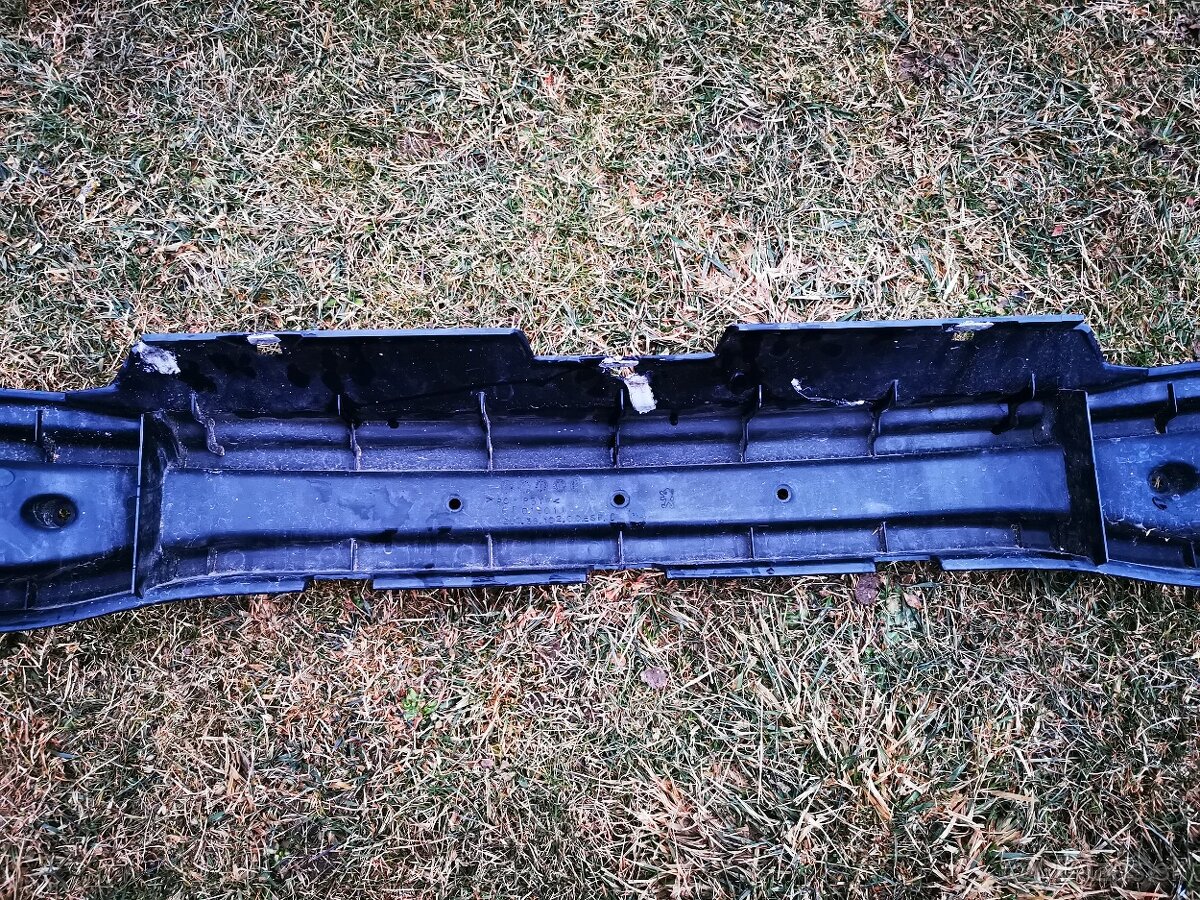 Vystuha naraznika peugeot 406 coupe - 5